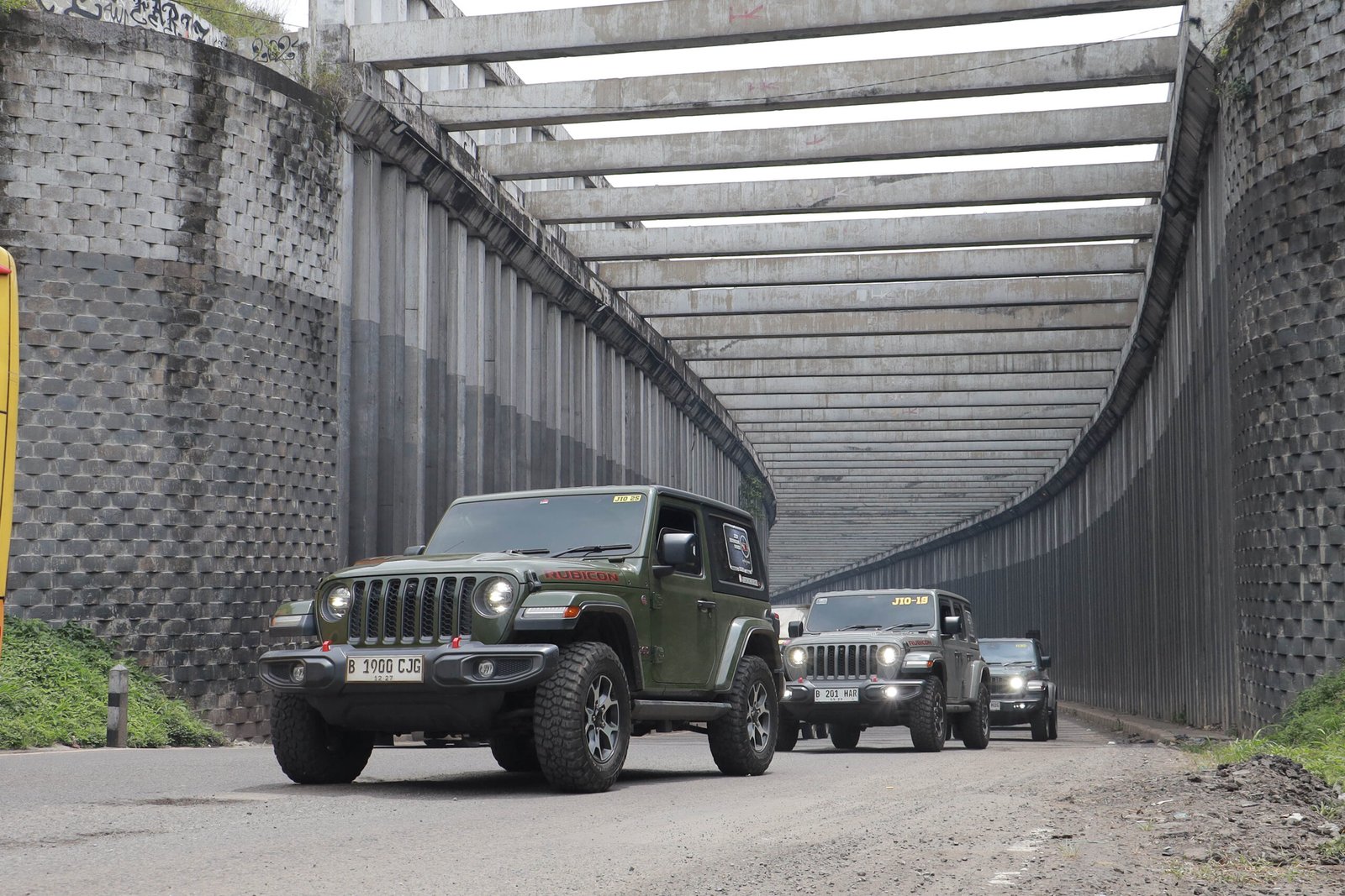 Dari Jakarta ke Bandung, Jeep Indonesia Rayakan Parahyangan Heritage Bersama Komunitas