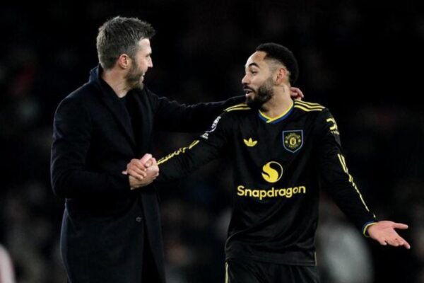 Arsenal Kalah 2–3 dari Manchester United, Puncak Klasemen Tak Jadi Jaminan