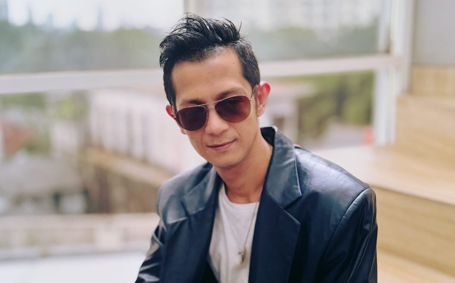HIMM Merilis Album Debut ‘Selamanya’: Catatan Pop tentang Cinta, Waktu, dan Keberanian Memulai Kembali