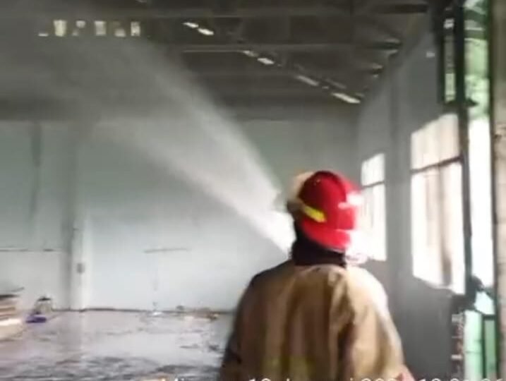 Gudang Logistik Ponpes Daarul Uluum Terbakar, Tidak Ada Korban Jiwa