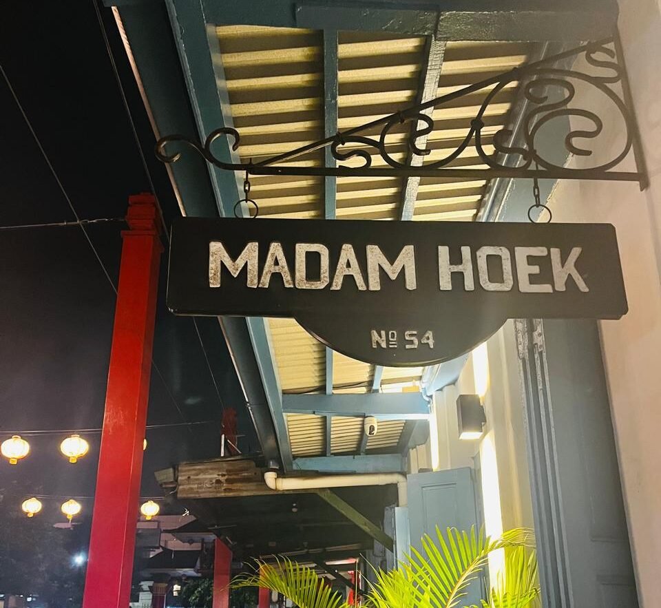 Madam Hoek, Rumah Makan Heritage yang Menawarkan Rasa Pulang