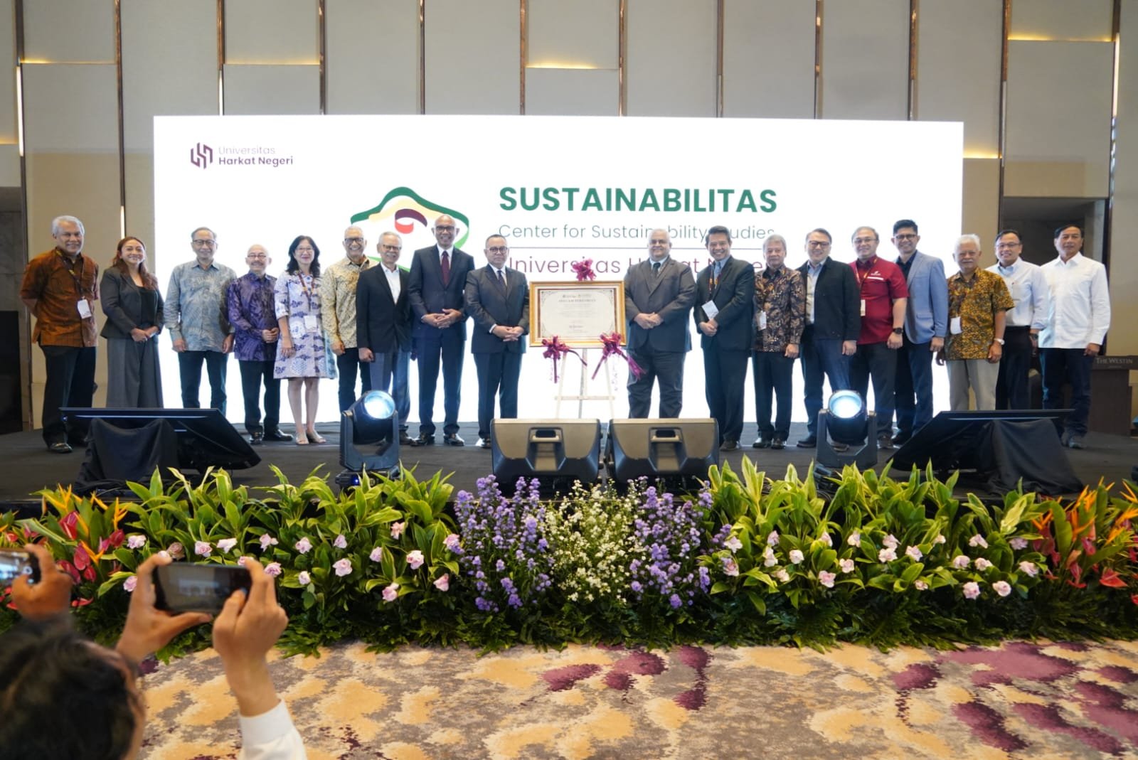 SUSTAINABILITAS Hadir di Tengah Krisis Iklim, UHN Dorong Kolaborasi Nyata Lintas Sektor