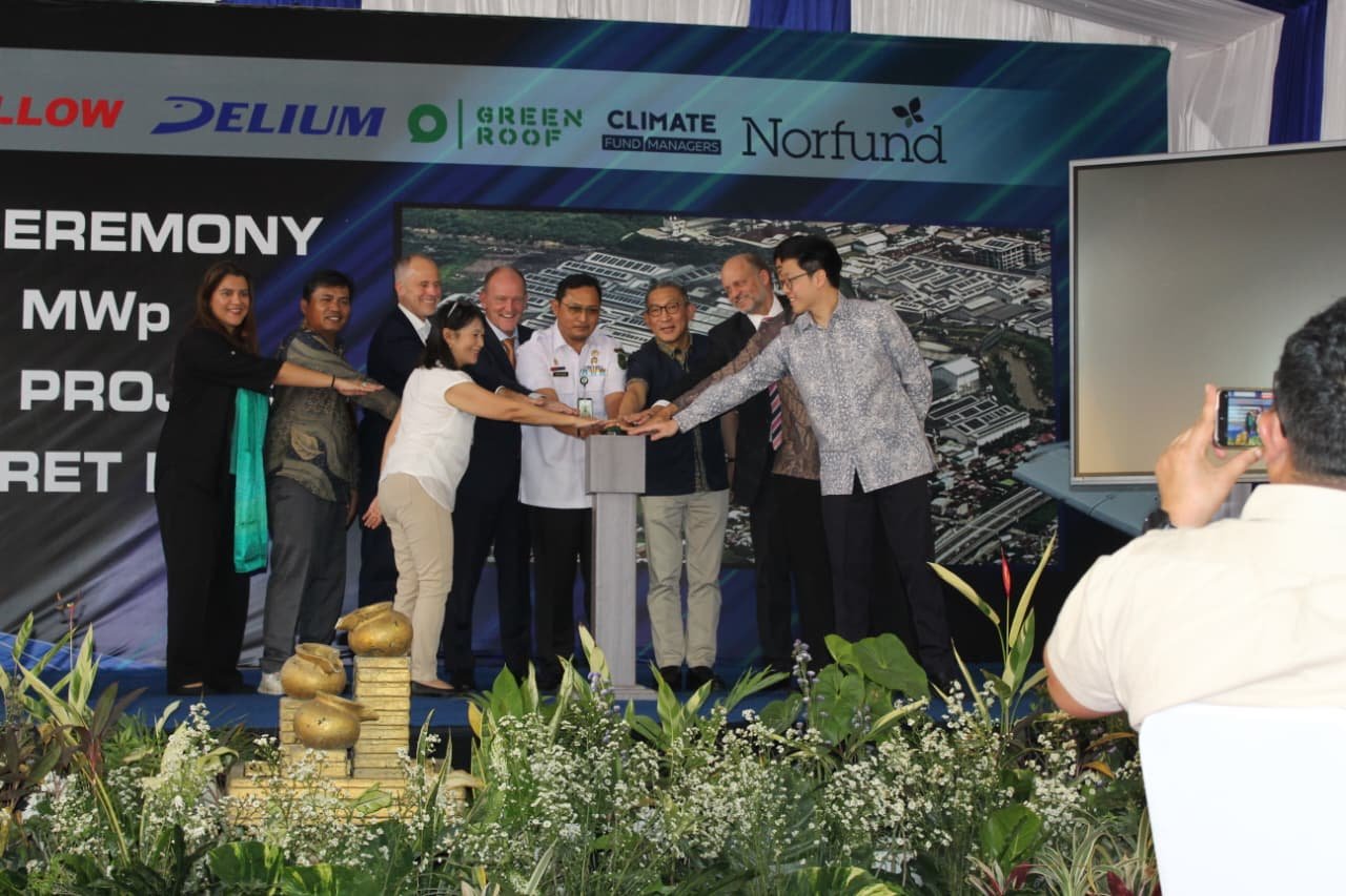 Dari Medan untuk Energi Bersih, IKD Operasikan PLTS Atap Raksasa 10 MWp