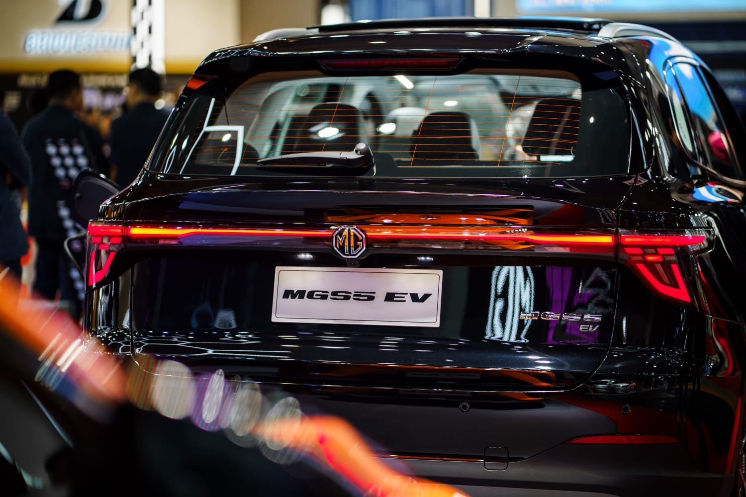 MGS5 EV Resmi Diperdalam di IIMS 2026, MG Tawarkan SUV Listrik Keluarga Jarak Tempuh 415 Km Mulai Rp333 Jutaan