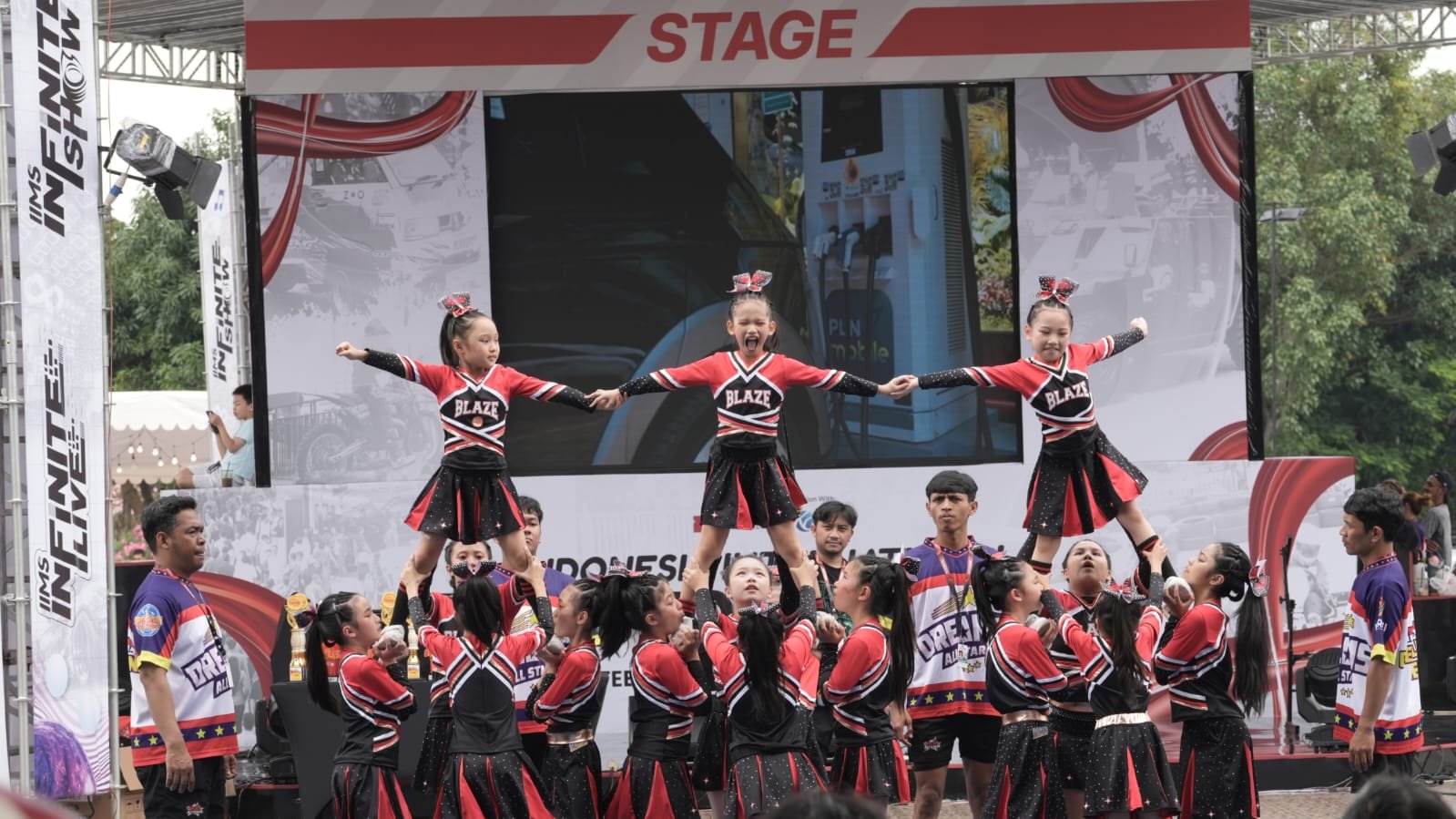 Bukan Sekadar Pameran Mobil, IIMS 2026 Jadi Surga Kuliner, UMKM, hingga Konser Tulus