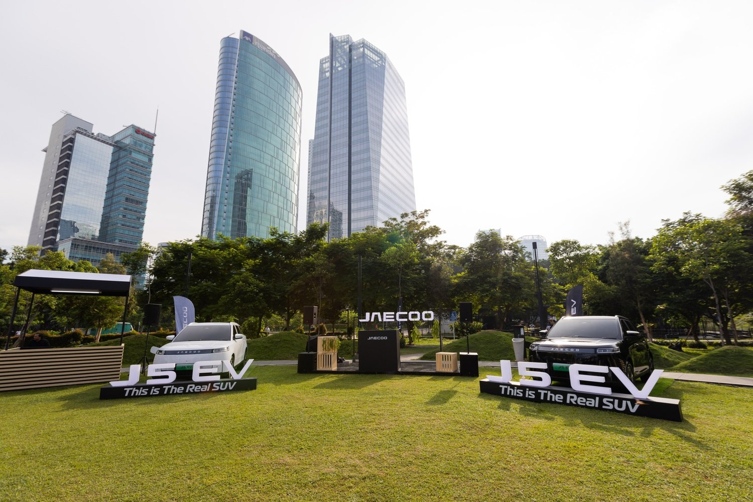 SUV Listrik Kini Jadi Pilihan Utama, JAECOO J5 EV Melejit Jadi yang Terlaris di Awal 2026