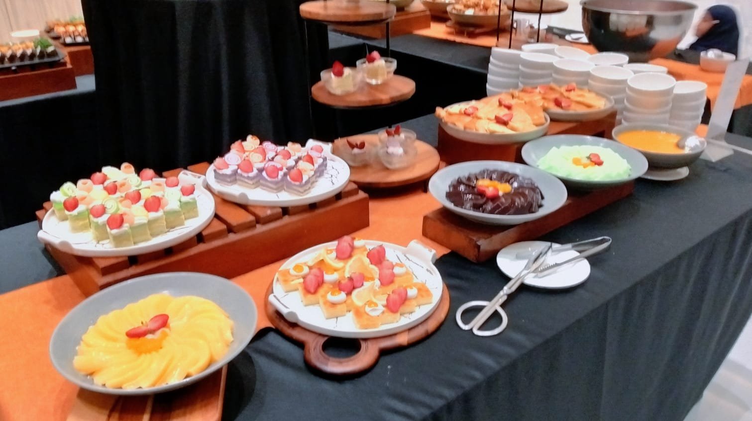 Bukber Makin Seru di Bogor, 200+ Menu Timur Tengah Hadir di HARRIS Hotel & Convention Cibinong City Mall Bogor