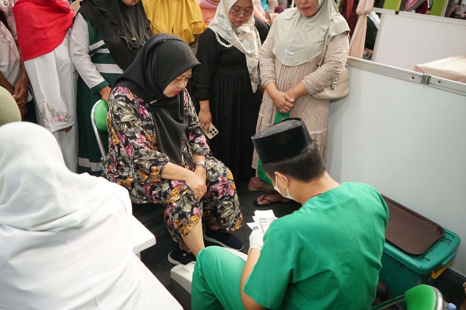 Ibadah Makin Optimal, Anlene dan NU Jatim Distribusikan 10.000 Paket Nutrisi