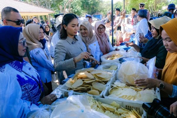 Wamenpar Ni Luh Puspa Tegaskan Destinasi Wisata Harus Bebas Pungli Jelang Libur Nyepi dan Lebaran