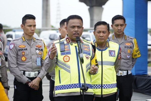 Arus Balik 2026 Terkendali, Kakorlantas Pastikan One Way Nasional Masih Berlaku