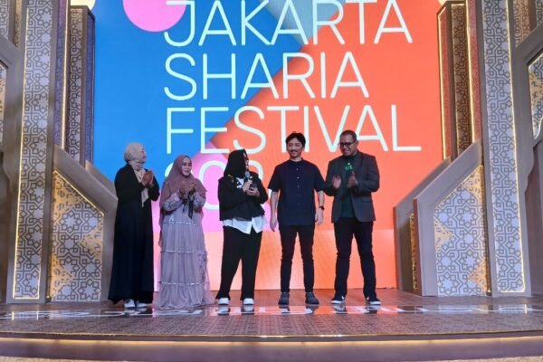 JSF 2026 di Lippo Mall Nusantara Hadirkan Desainer Ternama dan Bedah Buku Ustadz