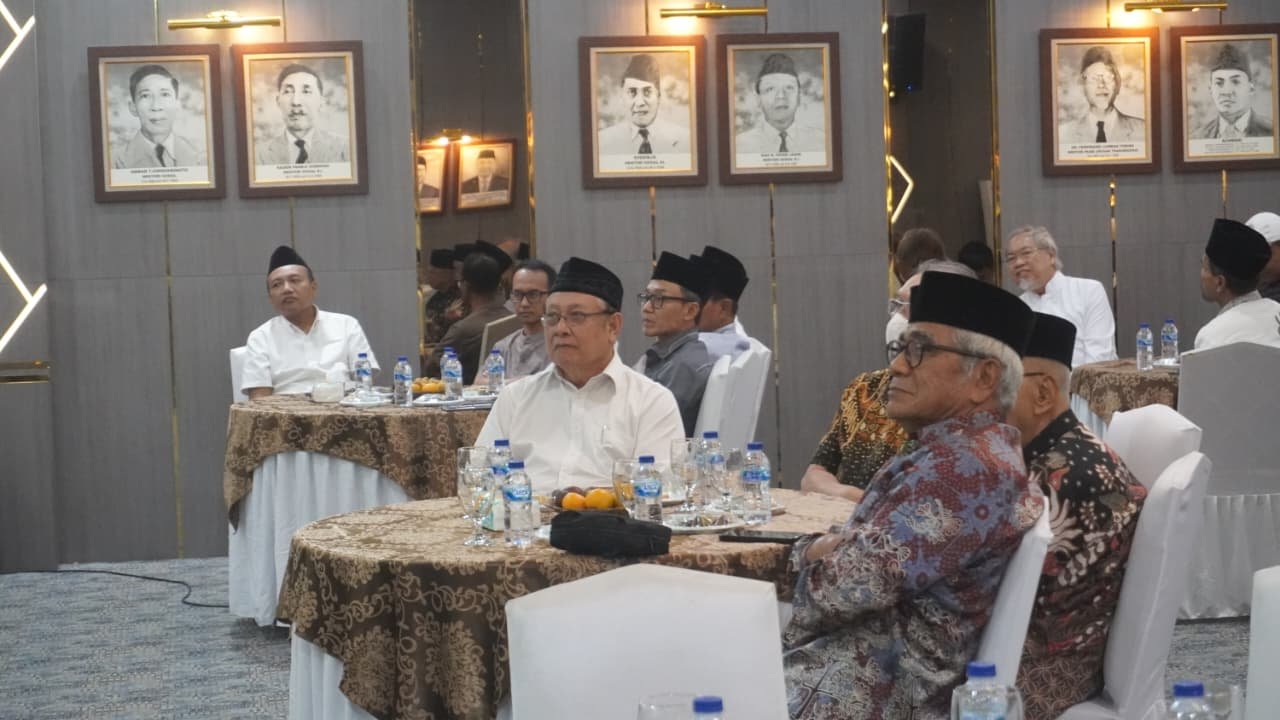 Alumni HMI Yogyakarta Kumpul di Bukber YAI 2026, Soroti Peran Wakaf dalam Ekonomi Syariah