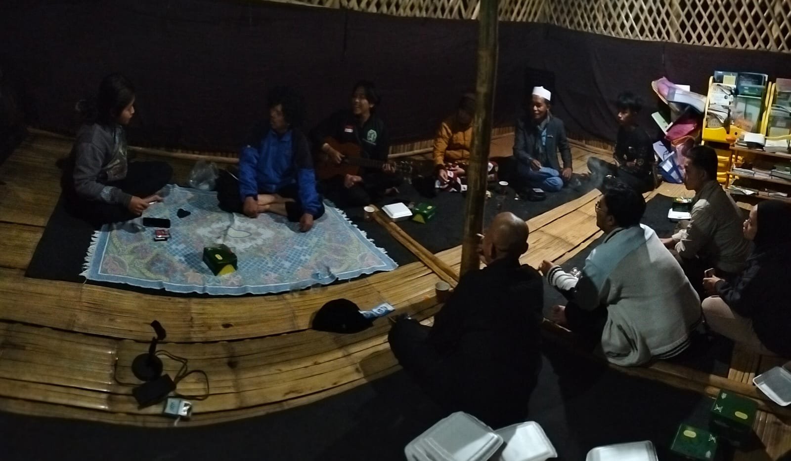 Diskusi Sawala Dasa Wacana