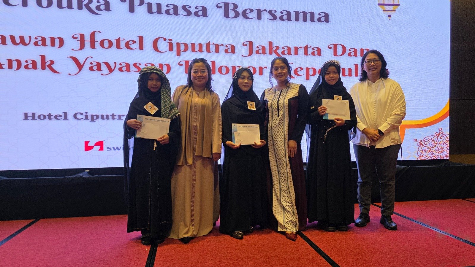 Semangat Berbagi Ramadan, Hotel Ciputra Jakarta Gelar Fashion Show dan Santunan Anak Yatim