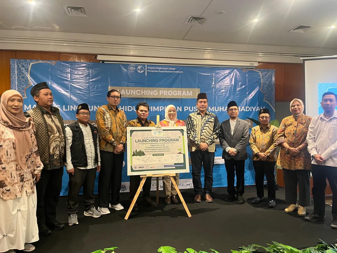 Muhammadiyah Luncurkan Program Lingkungan 2026, Dari Green Movement hingga Green Hajj