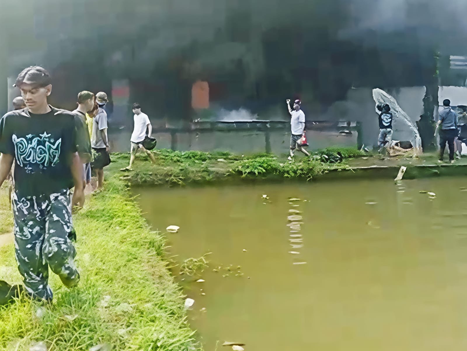 Pabrik Helm di Sukamulya Rumpin Terbakar, Api Masih Berpotensi Menyala