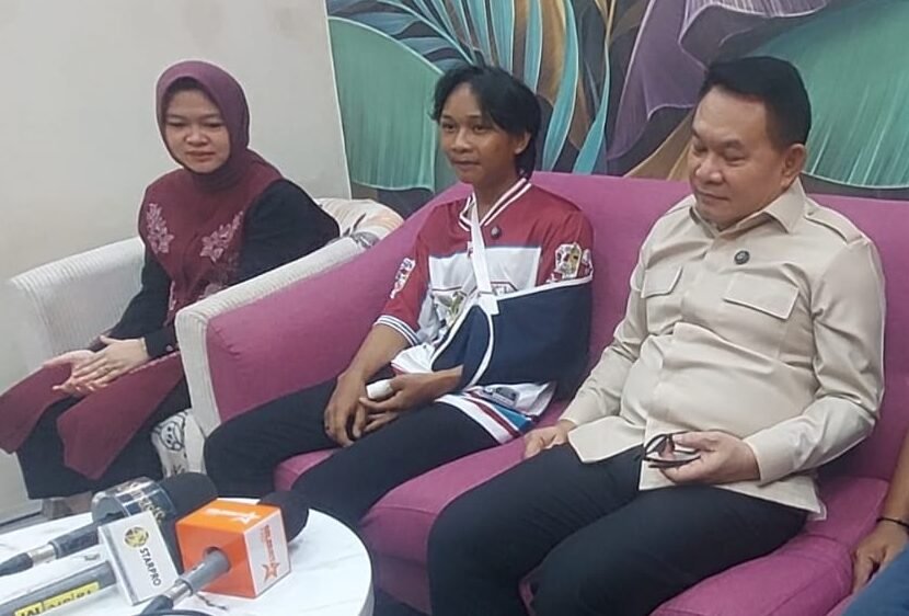 Fajar Sadboy Alami Kecelakaan, Karier Musik Ditunda Sementara