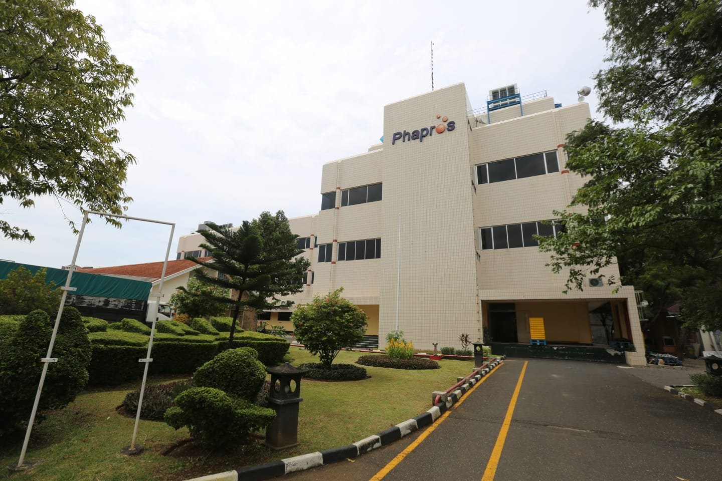 Bangkit dari Tekanan, Phapros Catat Kinerja Gemilang Sepanjang 2025