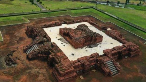 Candi Blandongan Karawang: Jejak Peradaban Buddha dan Wisata Sejarah Penuh Misteri
