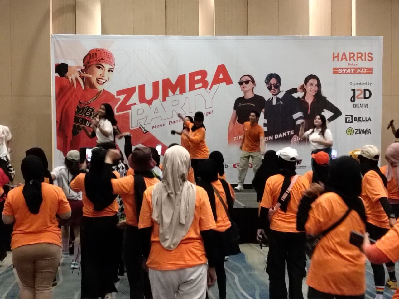 Melebihi Target! 300 Peserta Ramaikan Zumba Party Bekasi, Suasananya Pecah!