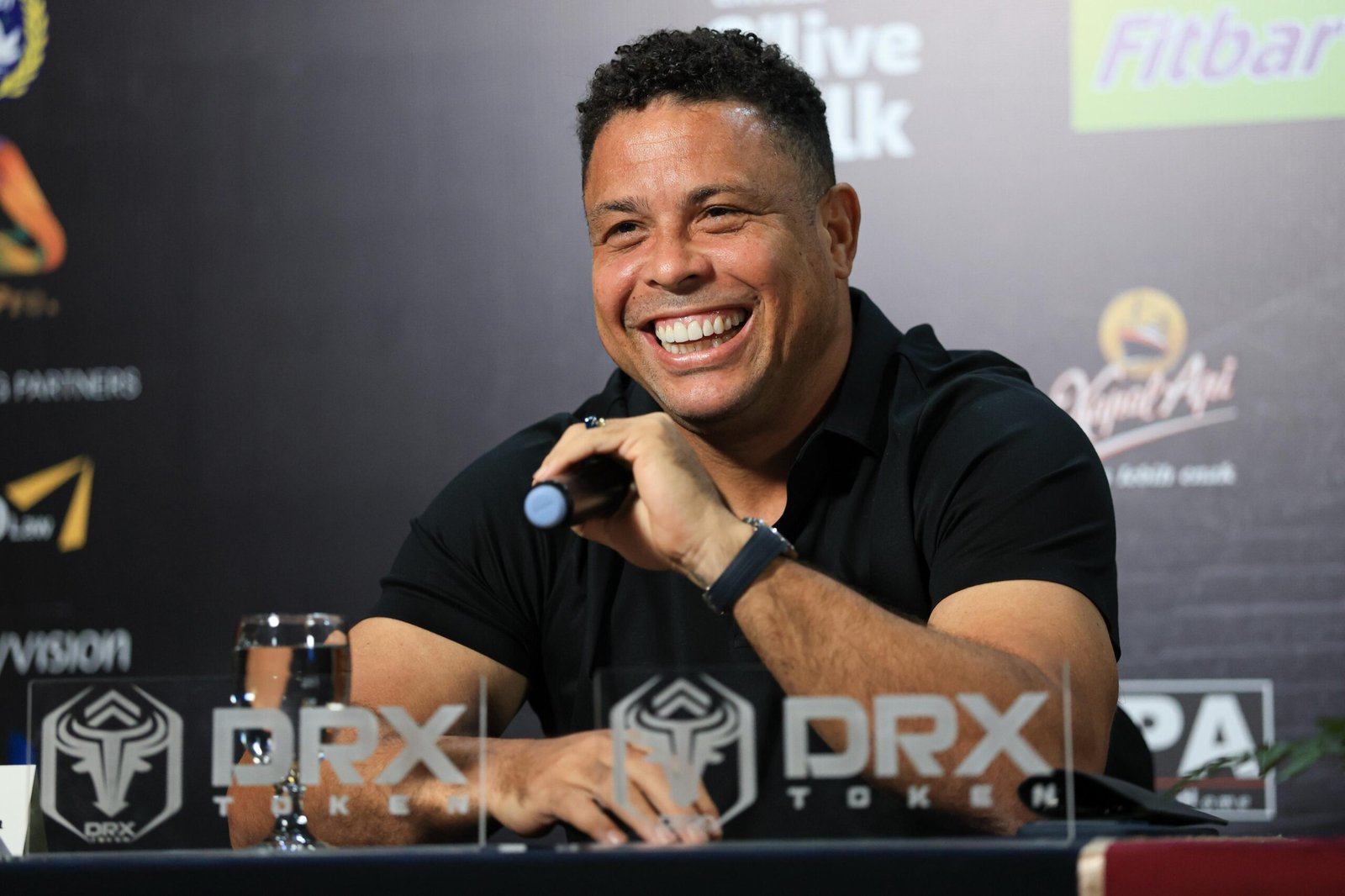 Clash of Legends Jakarta 2026: Ronaldo dan Kluivert Siap Hidupkan Nostalgia di GBK