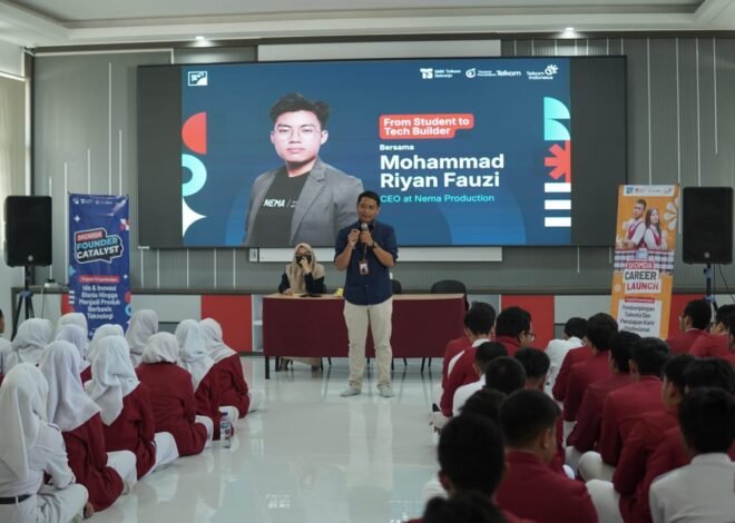 Dari Ide ke Solusi, Siswa SMK Telkom Sidoarjo Kembangkan Produk Digital Berbasis IoT