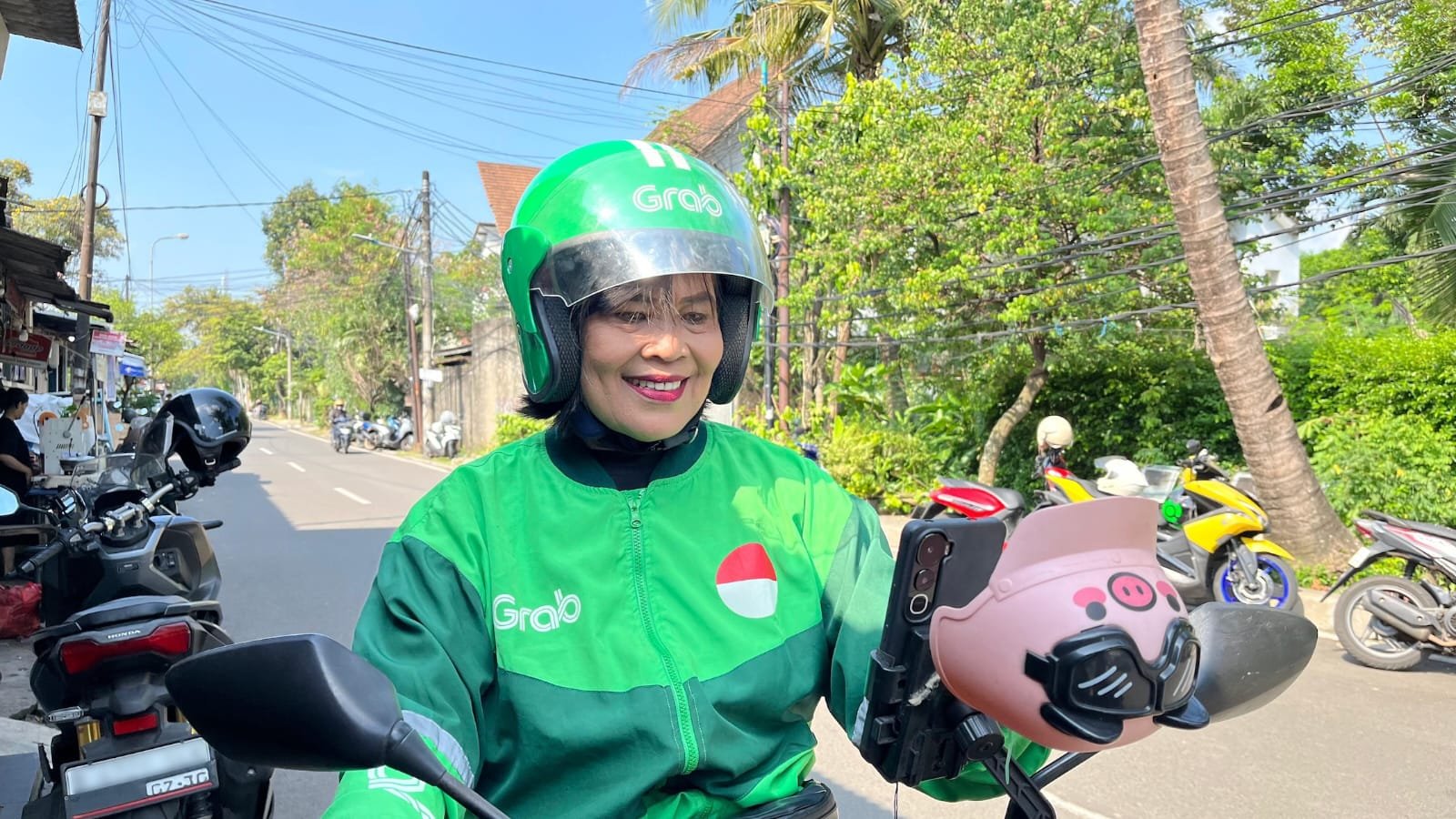 Kisah Kartini Masa Kini di Ekosistem Grab, 445 Ribu Mitra Terbantu Akses Pendanaan