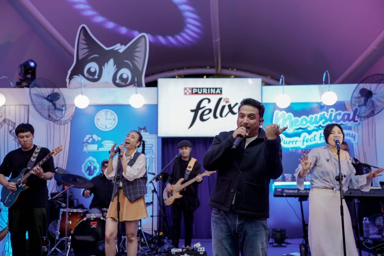 Momen Manis Cat Pawrents: PURINA FELIX Gelar “Meowsical” Bareng Sal Priadi di Jakarta
