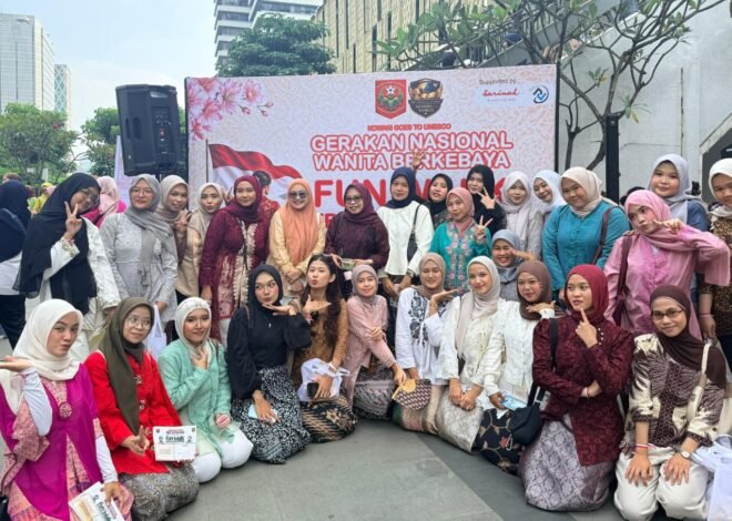 Ribuan Perempuan Berkebaya Serbu Jalanan Jakarta, Aksi KOWANI Ini Jadi Sorotan
