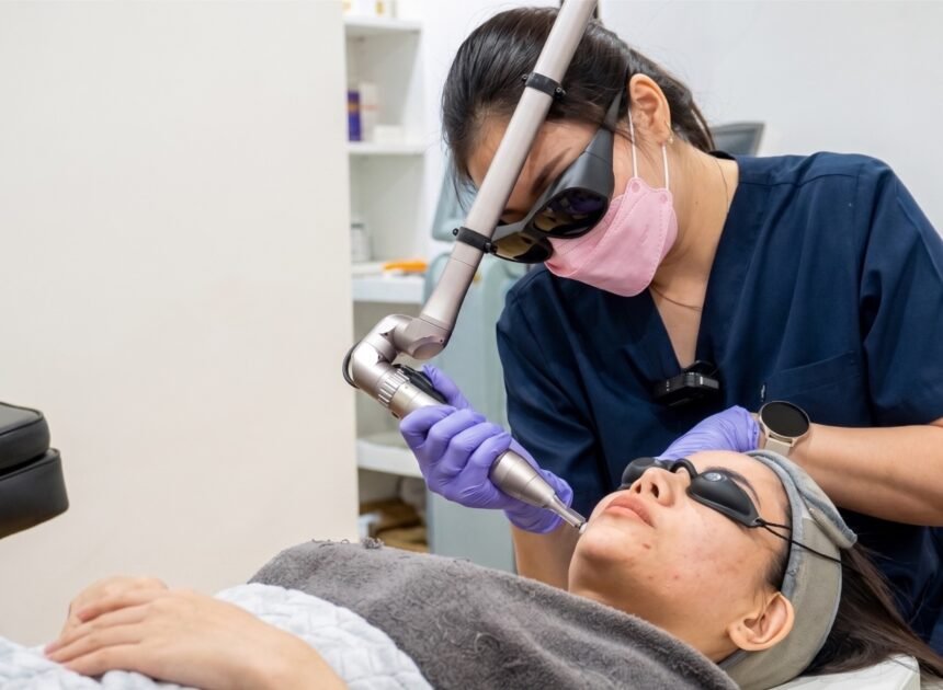 Rahasia Kulit Glowing Tanpa Ribet, Pico Laser Jadi Andalan Klinik Kecantikan