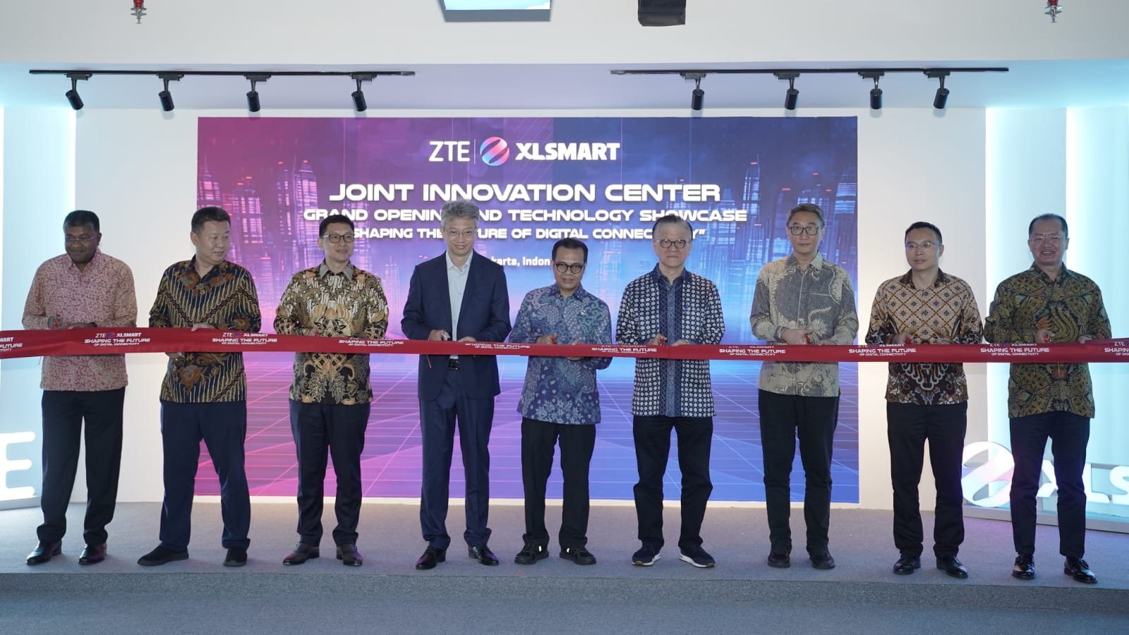 Kolaborasi ZTE & XLSMART Hadirkan Innovation Center, Percepat Transformasi Digital Indonesia