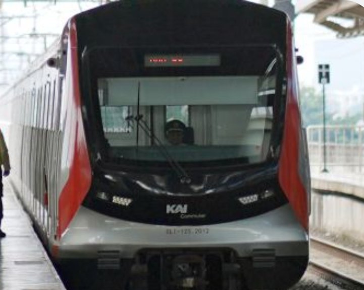 Cuma Rp8 Ribuan! Liburan dari Jakarta ke Purwakarta Ini Lagi Viral, Bisa Lihat Air Mancur Terbesar