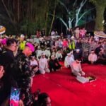 Antusias Warga Bogor Sambut Kirab Mahkota Binokasih, Jalan Batutulis Dipenuhi Penonton