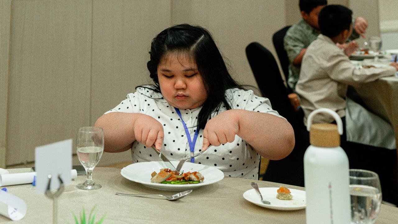 Belajar Percaya Diri Sejak Dini, ARTOTEL Harmoni Jakarta Gelar Junior Public Speaking & Etiquette