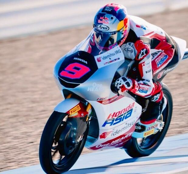 Start dari Posisi 20, Veda Ega Pratama Tembus 8 Besar Moto3 Catalunya 2026