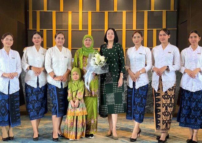 Aston Serang Terima Apresiasi Surya Majapahit atas Dedikasi di Industri Hospitality