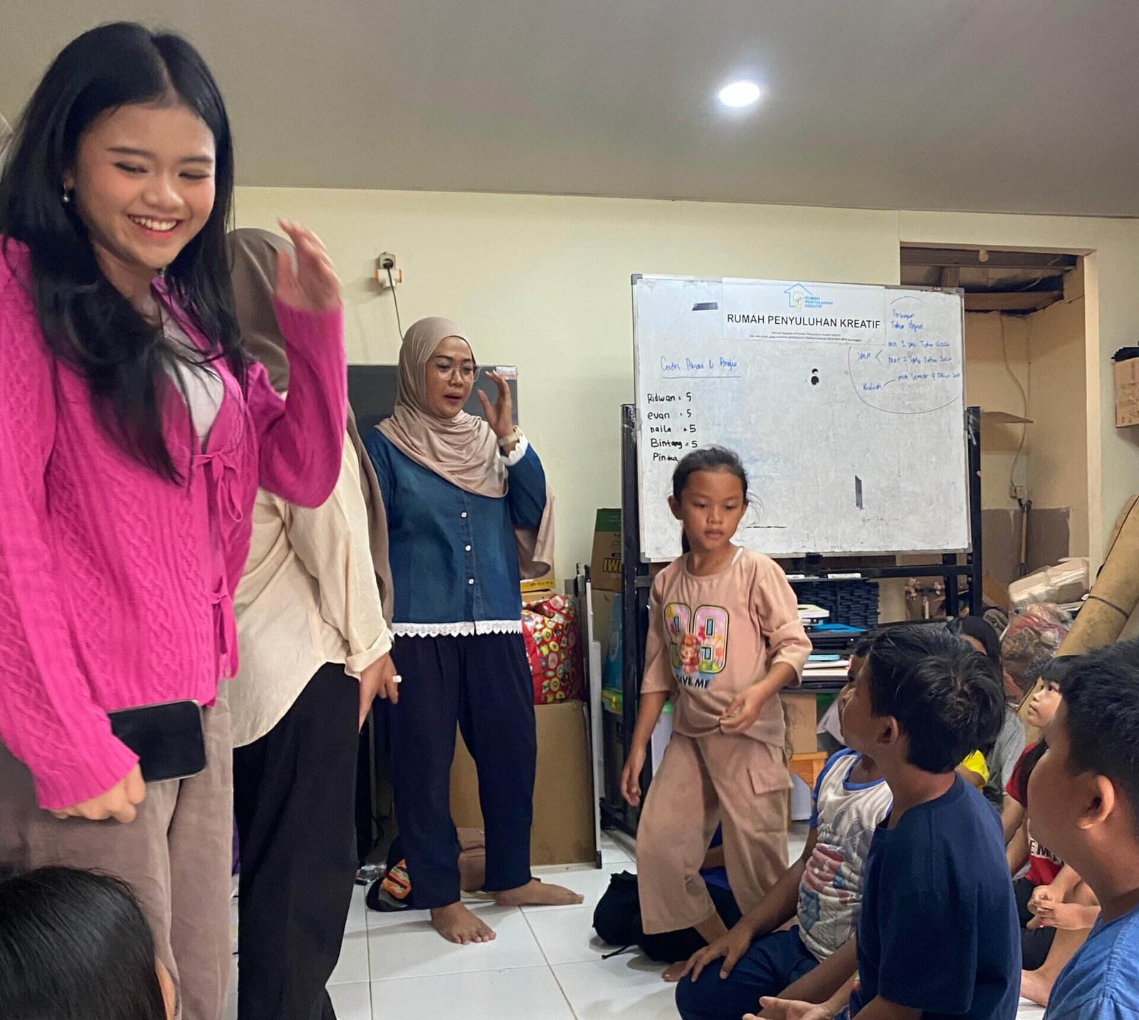 Rumah Penyuluhan Kreatif dan Aset Bangsa Indonesia Perluas Akses Pendidikan bagi Anak Rentan