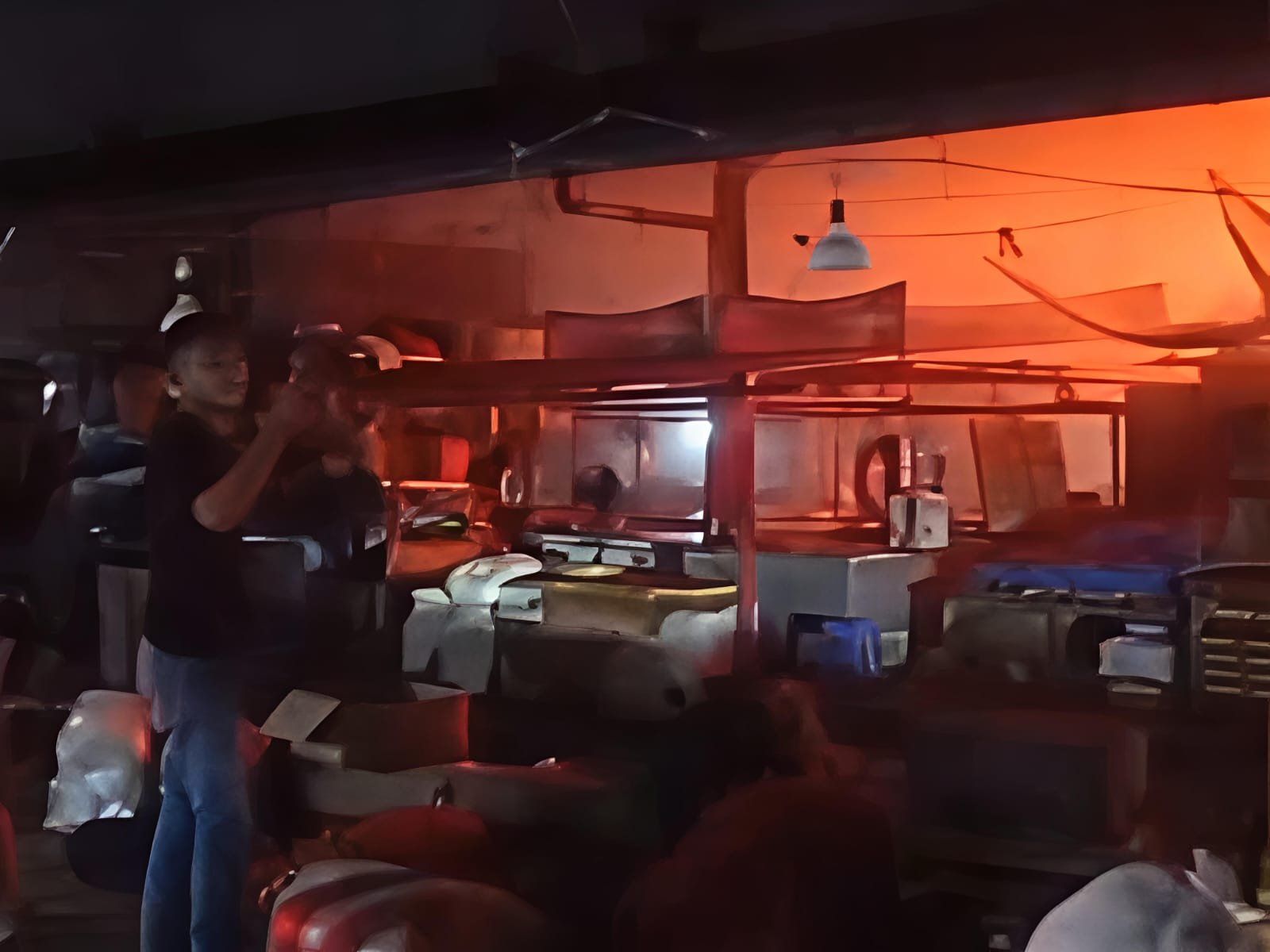 Api Melalap Tiga Los Pedagang di Pasar Parung, Damkar Bergerak Cepat Padamkan Kebakaran