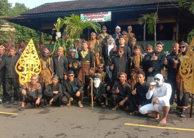 Semangat HJB ke-544, Ribuan Warga Saksikan Pawai Dongdang di Cijeruk