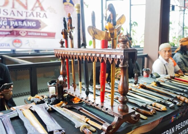 Ratusan Pusaka Nusantara Dipamerkan di Bogor, Golok Didorong Menuju Pengakuan UNESCO