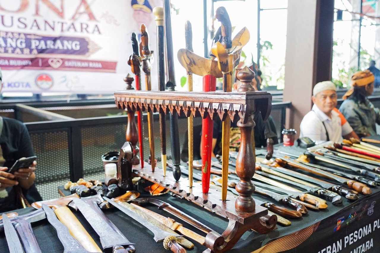 Ratusan Pusaka Nusantara Dipamerkan di Bogor, Golok Didorong Menuju Pengakuan UNESCO