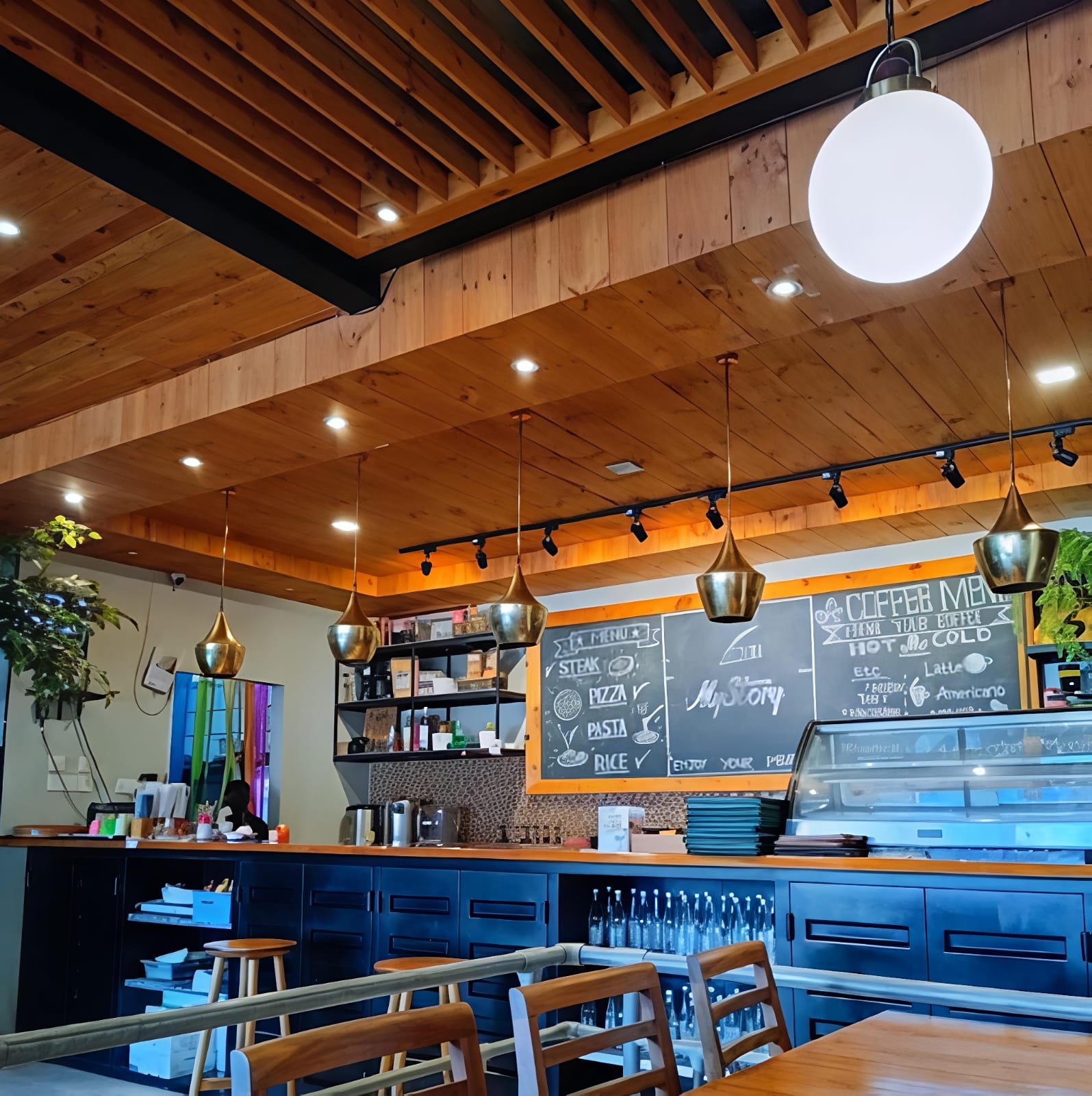 Nongkrong Seru Hingga Tengah Malam di My Story Cafe Cirebon