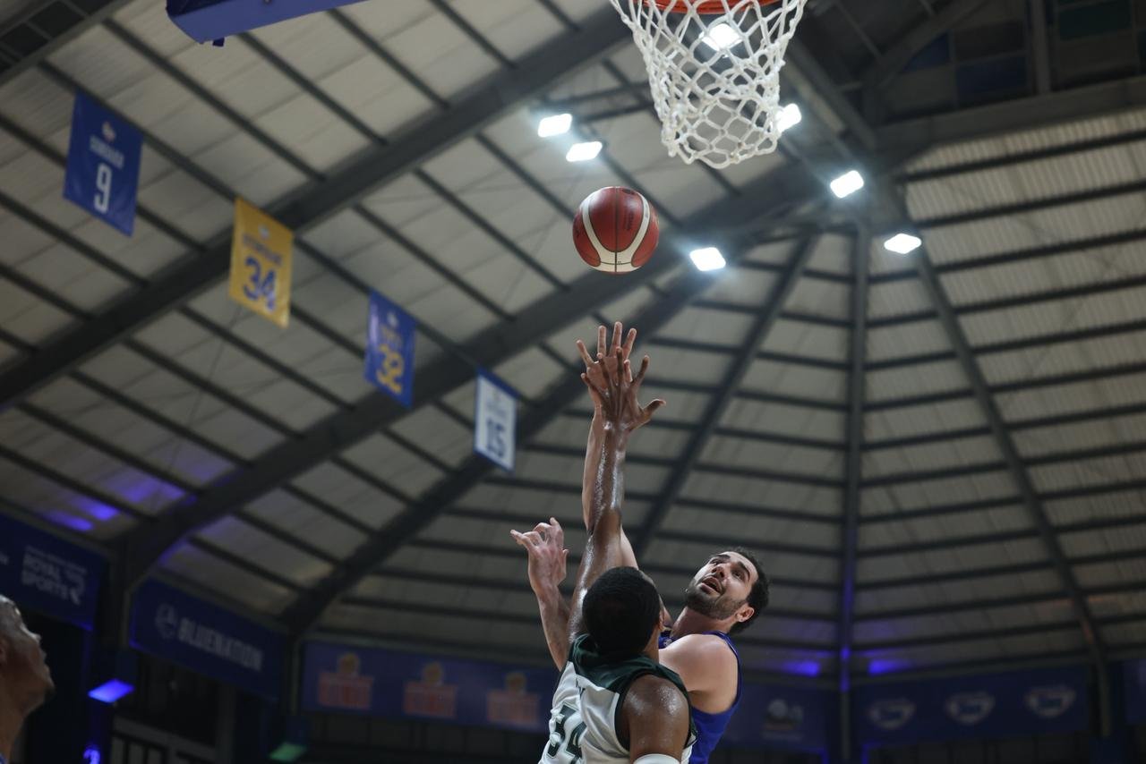 Bogor Hornbills Kejutkan Satria Muda di Kandang, Menang 99-93 pada Semifinal IBL