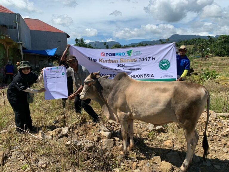 250 Warga Agam Rasakan Manfaat Kurban dari PT Pos Properti Indonesia dan Dompet Dhuafa
