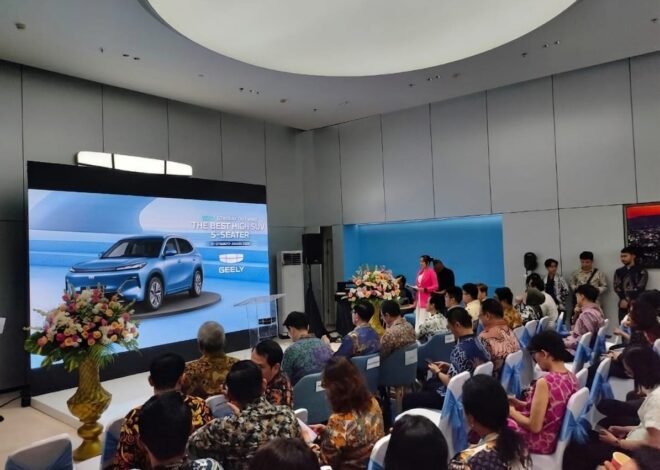 SUV Hybrid Geely Starray EM-i Menang di Otomotif Award 2026, Ini Keunggulannya