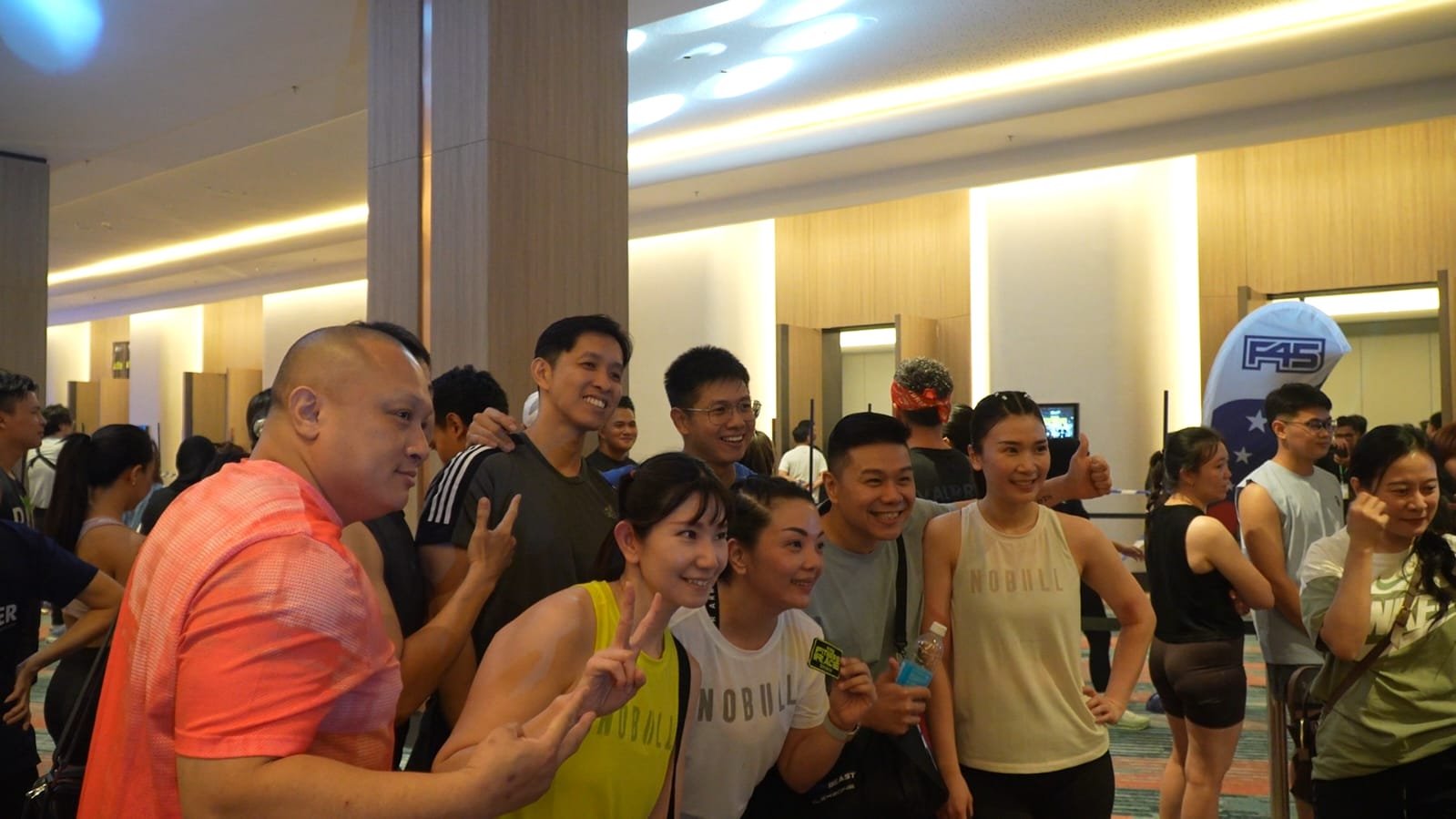 Tren HYROX Makin Populer, Aloft Surabaya Pakuwon City Hadirkan Tantangan Fitness Race Seru