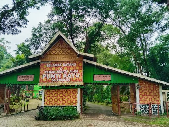 Puntikayu Amusement, Destinasi Alam Asri dengan Mini Zoo dan Wahana Menarik
