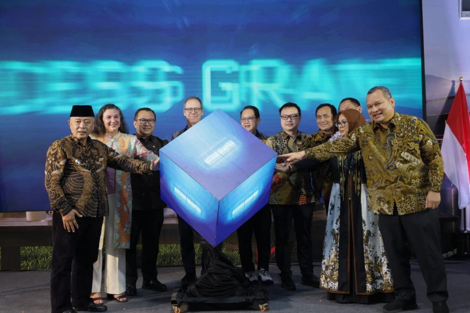 Digitalisasi Peternakan Sapi Perah, OJK dan ILO Luncurkan Sistem ERP di Jawa Timur