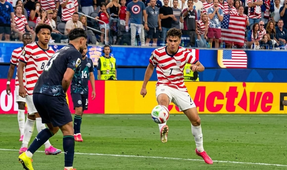 Menang 4-1 atas Paraguay, Amerika Serikat Tegaskan Status Kandidat Kuat Grup D