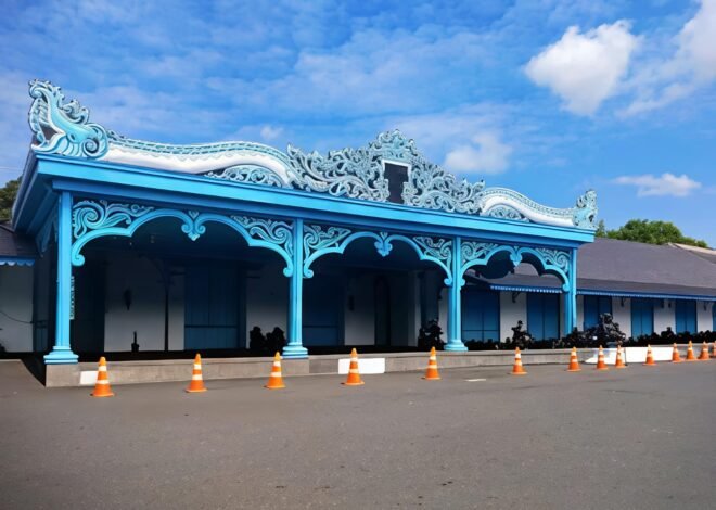 Keraton Surakarta Hadiningrat, Warisan Budaya Jawa yang Tetap Hidup di Tengah Modernisasi Solo